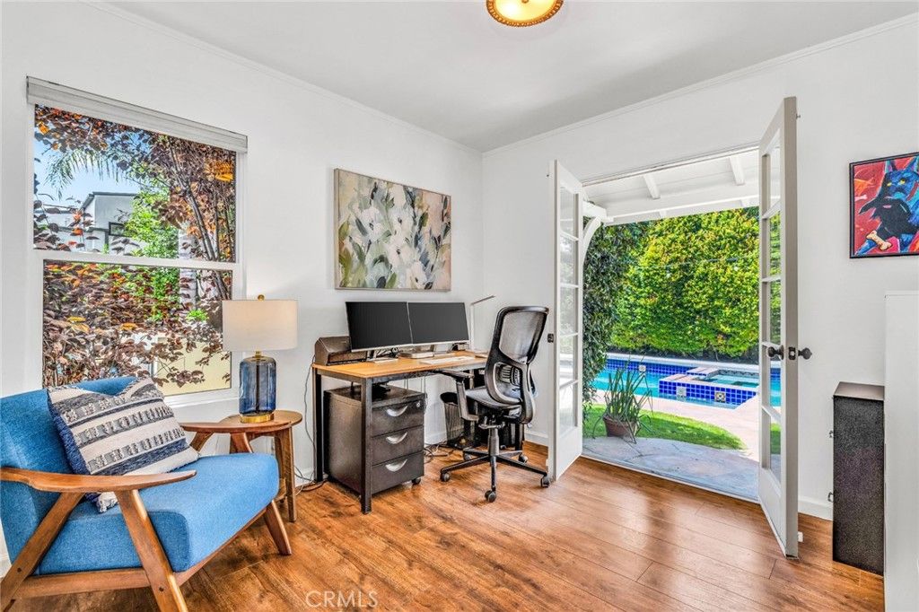 Image 34 of property listing at 12705 Sarah Street, Studio City, CA 91604