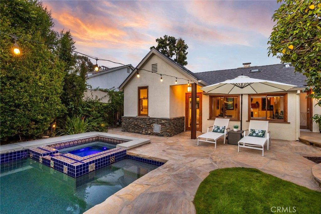Image 53 of property listing at 12705 Sarah Street, Studio City, CA 91604