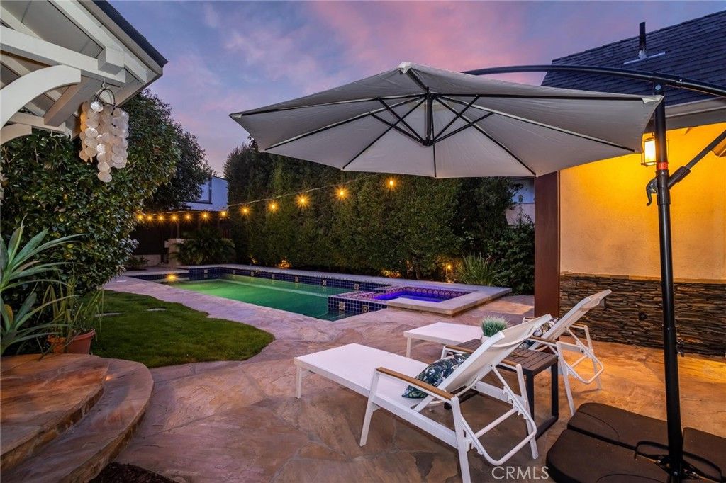 Image 59 of property listing at 12705 Sarah Street, Studio City, CA 91604