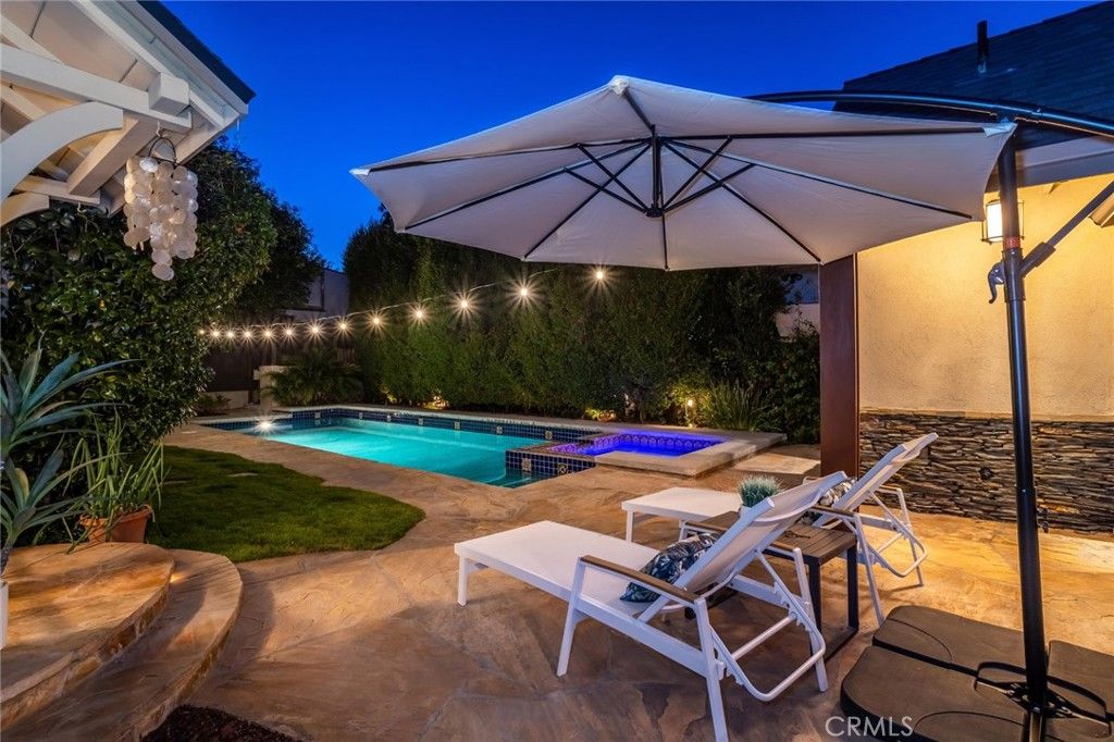 Image 68 of property listing at 12705 Sarah Street, Studio City, CA 91604