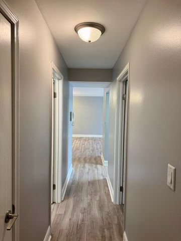 5200 Oakton Street 105, Skokie, IL 60077