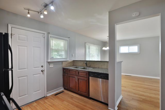2353 Hanna Drive, Columbus, OH 43211