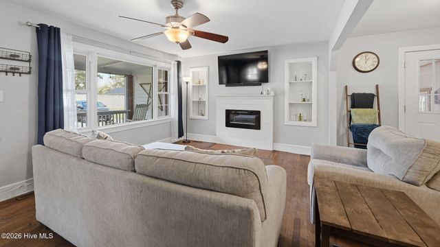 296 Sixth Street, Ayden, NC 28513