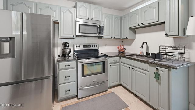 296 Sixth Street, Ayden, NC 28513