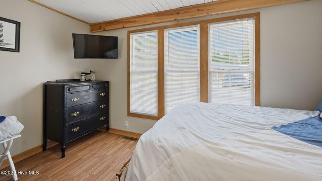 296 Sixth Street, Ayden, NC 28513