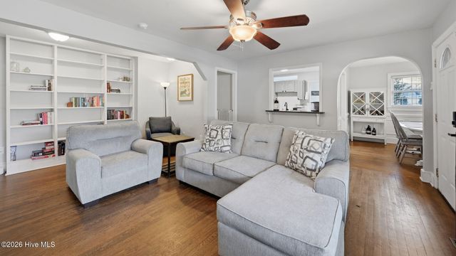 296 Sixth Street, Ayden, NC 28513