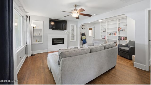 296 Sixth Street, Ayden, NC 28513
