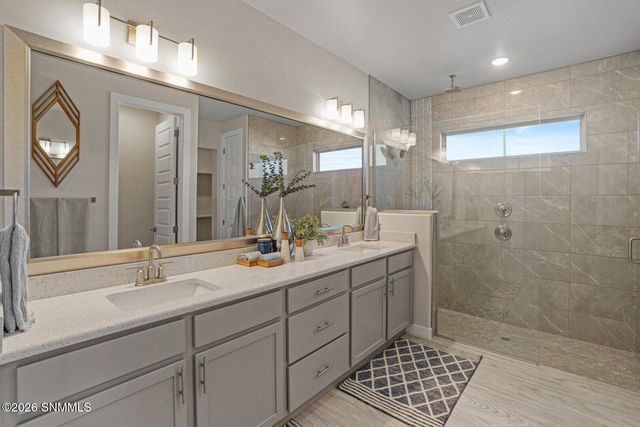 7317 Ultramarine Road, Las Cruces, NM 88012