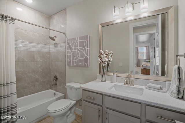 7317 Ultramarine Road, Las Cruces, NM 88012