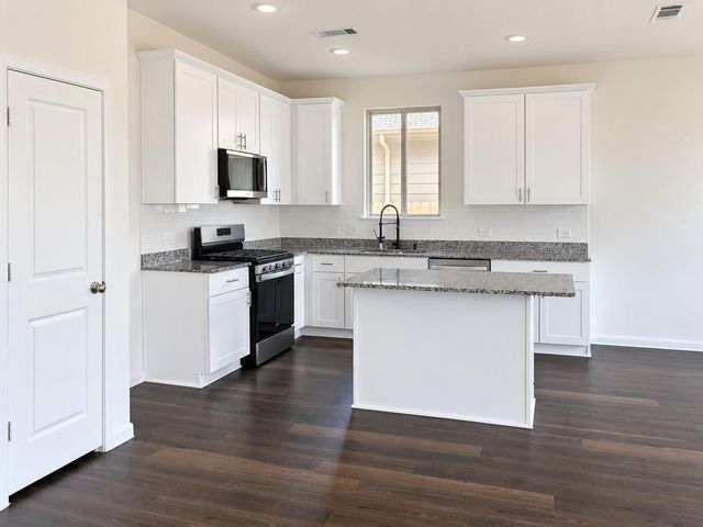 16431 Big Hickory Dr, Conroe, TX 77302
