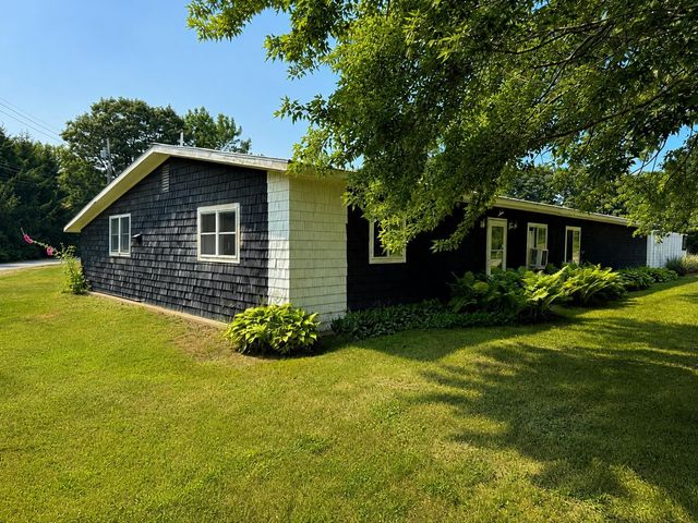 103 Gravelle Road, Milton, VT 05468