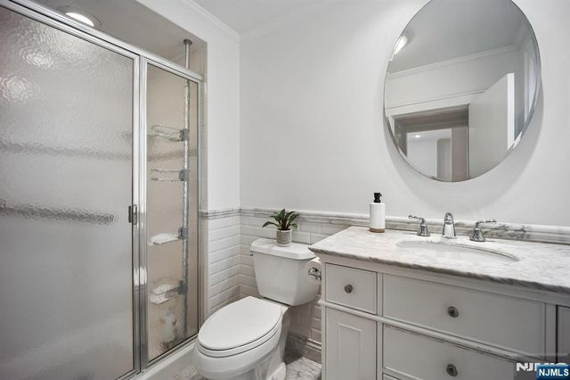 155 Sunset Lane, Tenafly, NJ 07670
