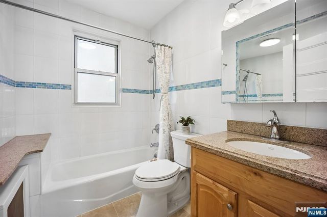 155 Sunset Lane, Tenafly, NJ 07670