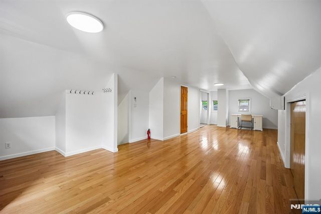 155 Sunset Lane, Tenafly, NJ 07670