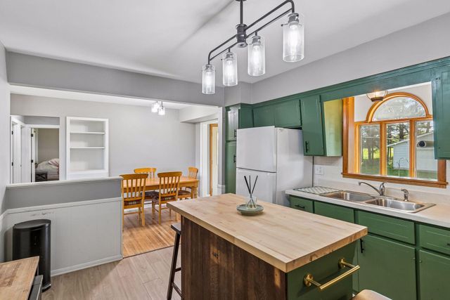 16652 Ingersoll Avenue N, Hugo, MN 55038