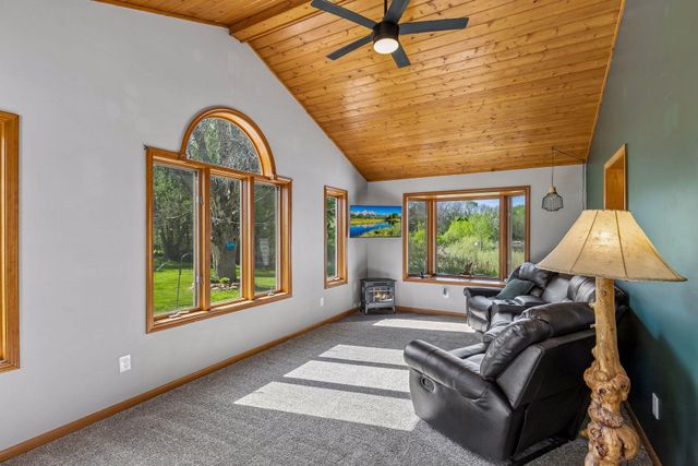 16652 Ingersoll Avenue N, Hugo, MN 55038