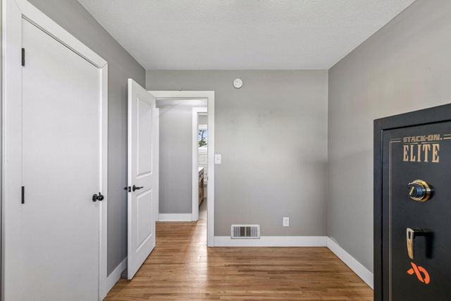 16652 Ingersoll Avenue N, Hugo, MN 55038