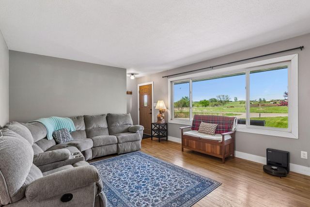 16652 Ingersoll Avenue N, Hugo, MN 55038