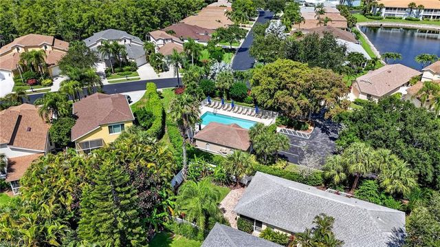 14907 Sterling Oaks DR, Naples, FL 34110