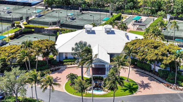 14907 Sterling Oaks DR, Naples, FL 34110