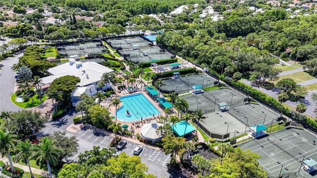 14907 Sterling Oaks DR, Naples, FL 34110