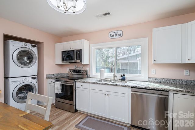 115 Barnes Street, Belmont, NC 28012