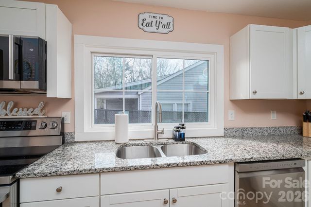 115 Barnes Street, Belmont, NC 28012