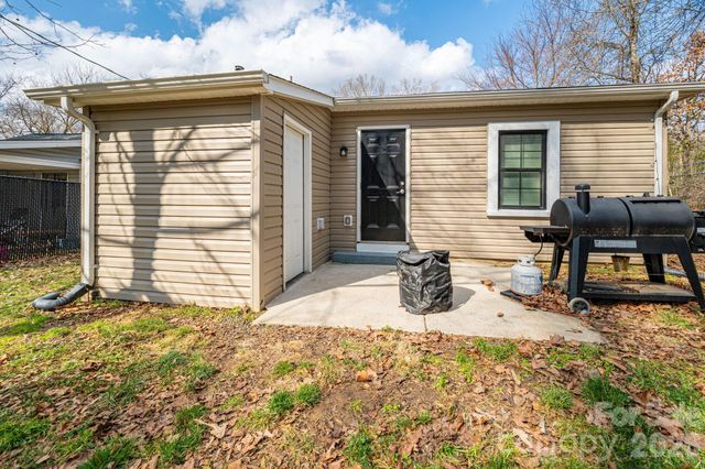 115 Barnes Street, Belmont, NC 28012