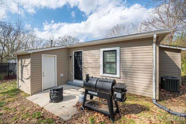 115 Barnes Street, Belmont, NC 28012