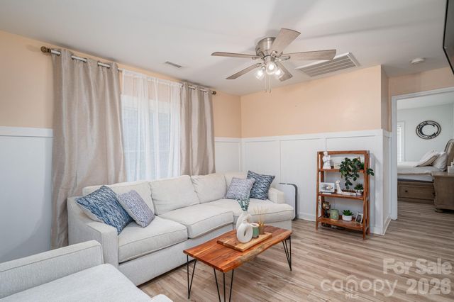 115 Barnes Street, Belmont, NC 28012