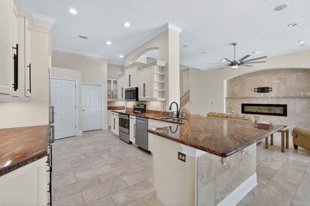 19 FRONT STREET, Palm Coast, FL 32137