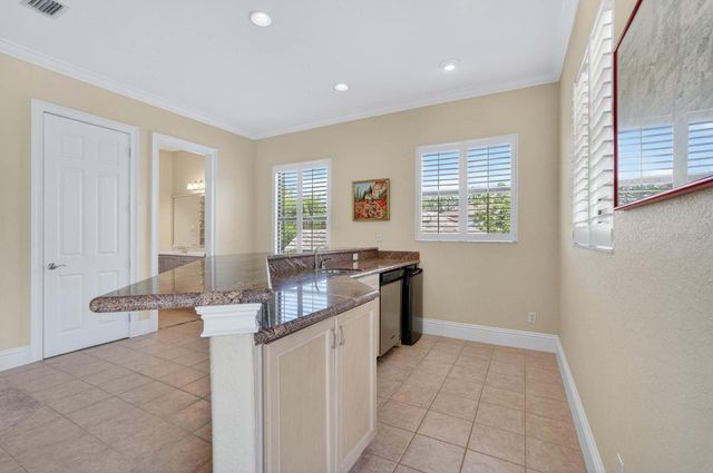 19 FRONT STREET, Palm Coast, FL 32137