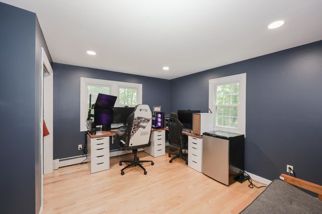 1 Woodridge Road, Durham, NH 03824