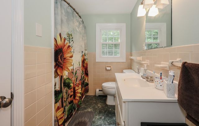 1 Woodridge Road, Durham, NH 03824