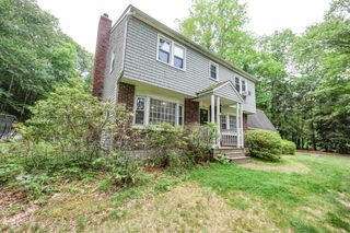 1 Woodridge Road, Durham, NH 03824