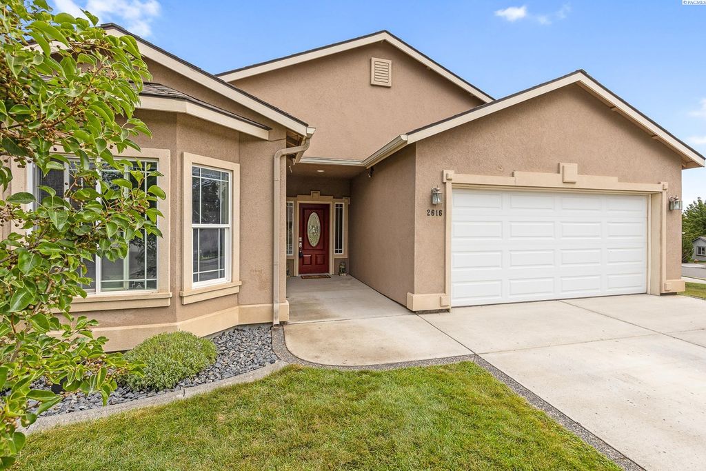 2616 Eaglewatch Loop, Richland, WA 99354