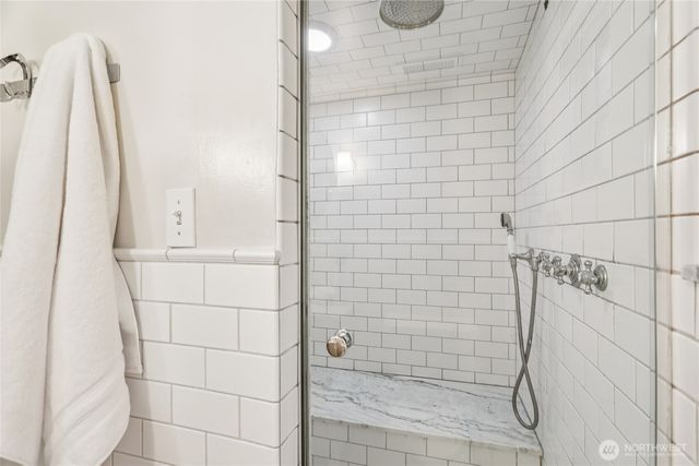 1119 19th Avenue E, Seattle, WA 98112