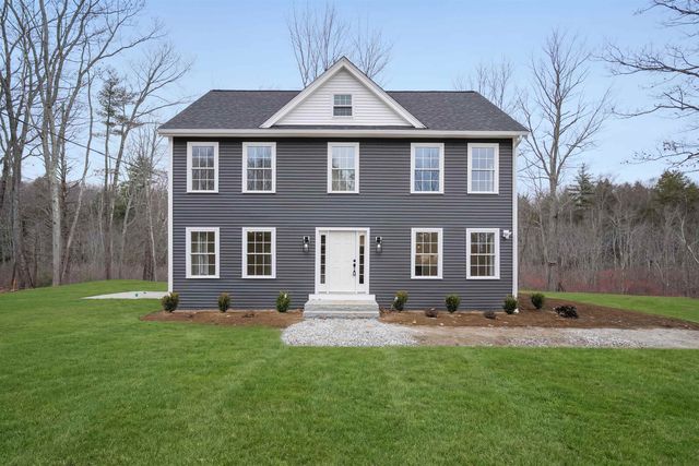 335 Raymond Road, Chester, NH 03036