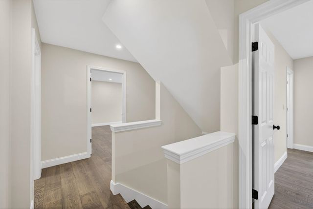 335 Raymond Road, Chester, NH 03036