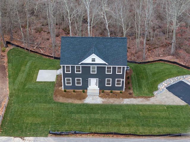 335 Raymond Road, Chester, NH 03036