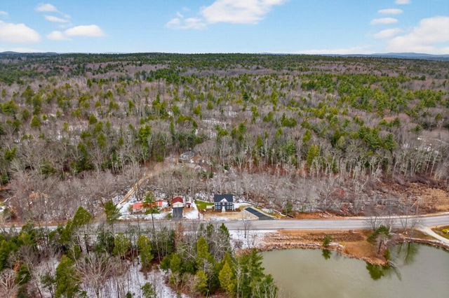 335 Raymond Road, Chester, NH 03036