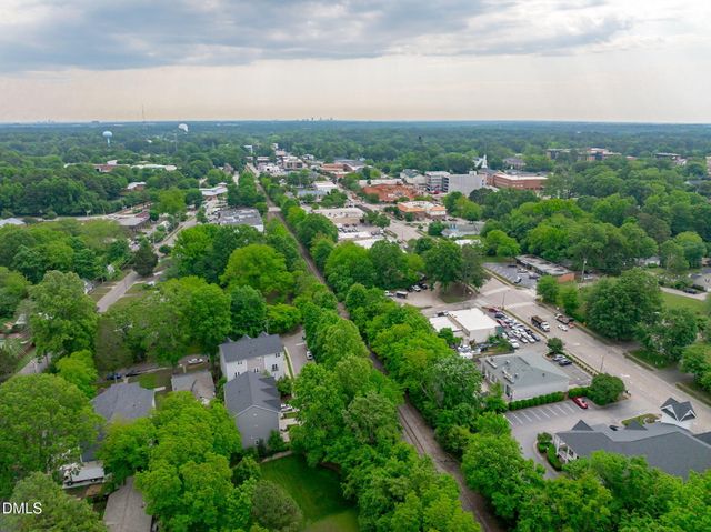 317 Luxe Hall Lane, Cary, NC 27513