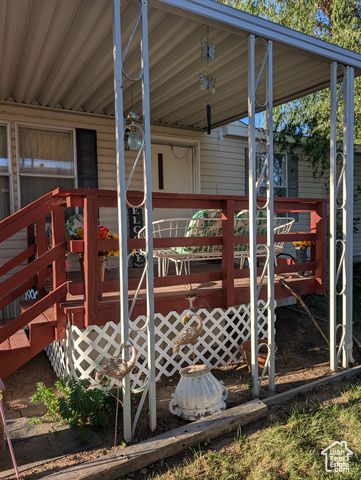 12 SUNRISE DR, Preston, ID 83263