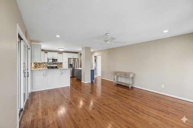 2429 Boston Branch Circle, Signal Mountain, TN 37377