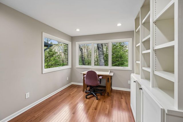 2429 Boston Branch Circle, Signal Mountain, TN 37377