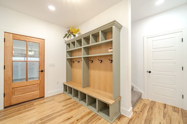 850 Cordova Cv, Savannah, TN 38372