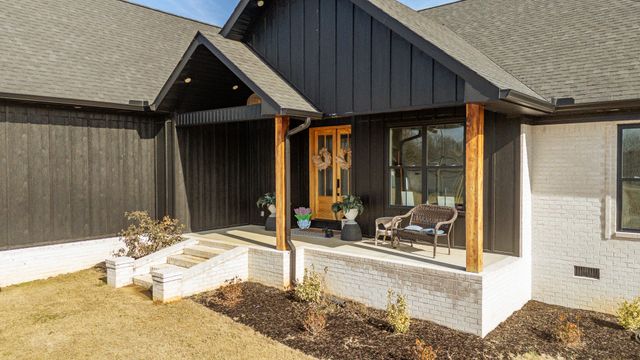 850 Cordova Cv, Savannah, TN 38372