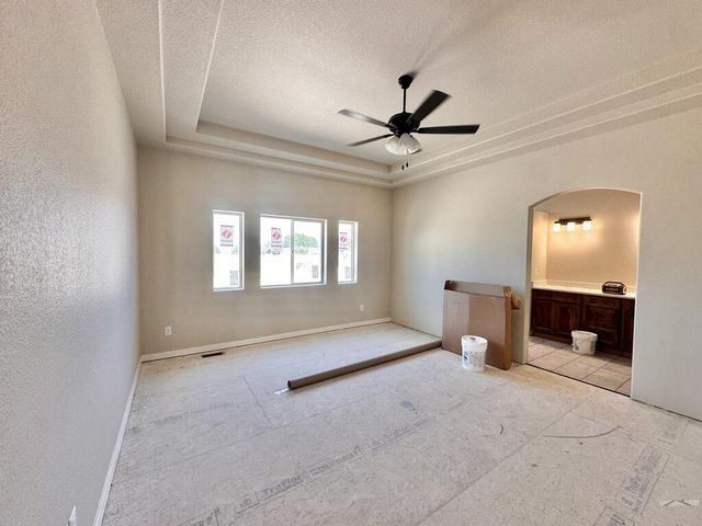 860 S McCulloch Ct, Pueblo West, CO 81007