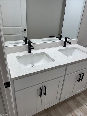 2213 SE 15th TER, Cape Coral, FL 33990