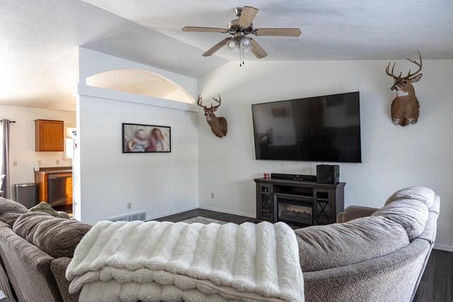 W5479 HIDDEN TRAIL LANE, Appleton, WI 54915